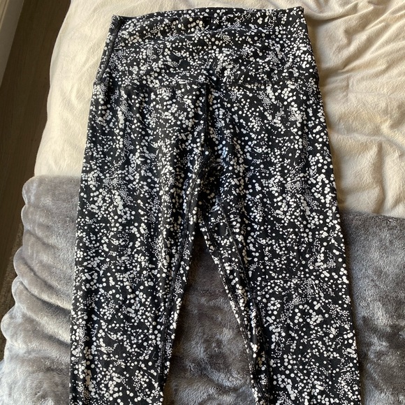 lululemon athletica Pants - Lululemon capris